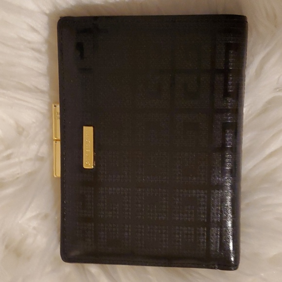 Givenchy Vintage Kiss Lock Wallet - Picture 1 of 6